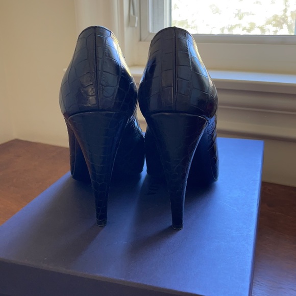 Prada crocodile pumps - Picture 3 of 6